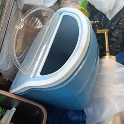 Storage Containers/bin