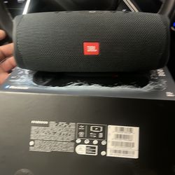 Brand new JBL charge essential 2 water resistant 20 hrs of play
