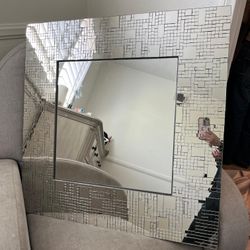 Night Stand Light And Mirròr