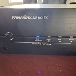 Panamax M5100-EX Power Conditioner/Surge Protector