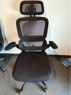 Ergonomic Office Chair with Headrest