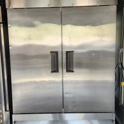 Commercial Refrigerator 