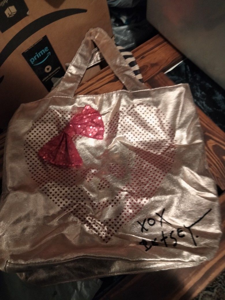 Xoxo Betsy Bag