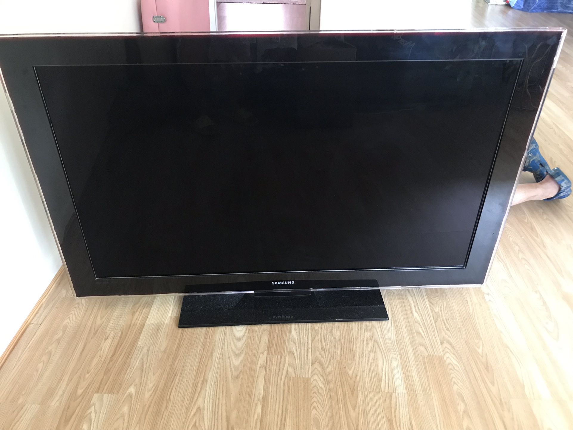 Samsung Tv  52 inc black