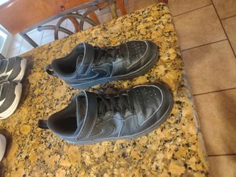 Nike kids shoes