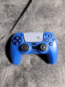 PS5 DualSense 30th Anniversary Edition Controller