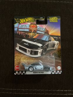 Hot wheels Premium Boulevard Porsche 935