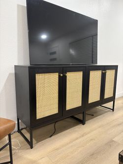 Storage Cabinets 