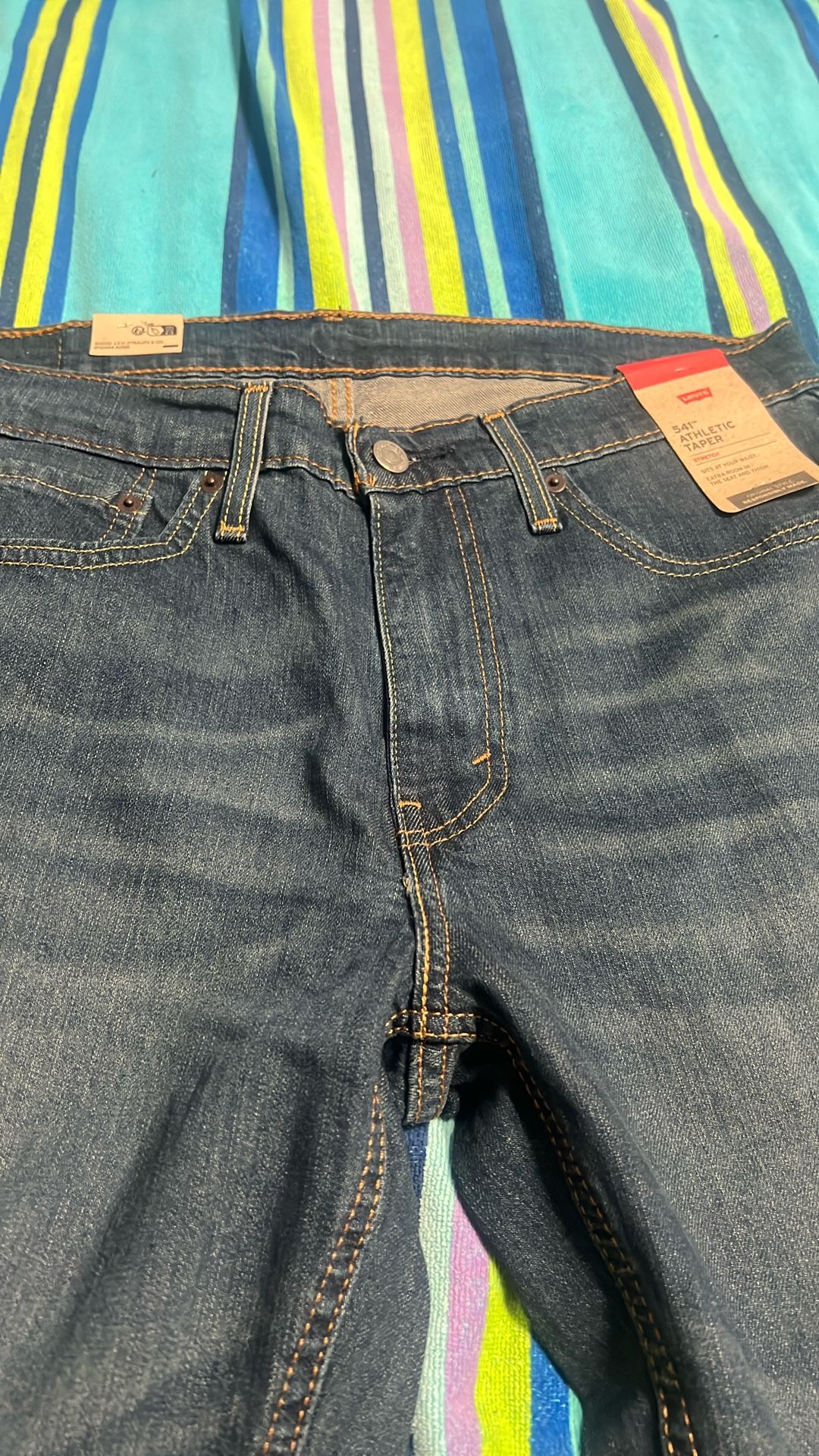jeans