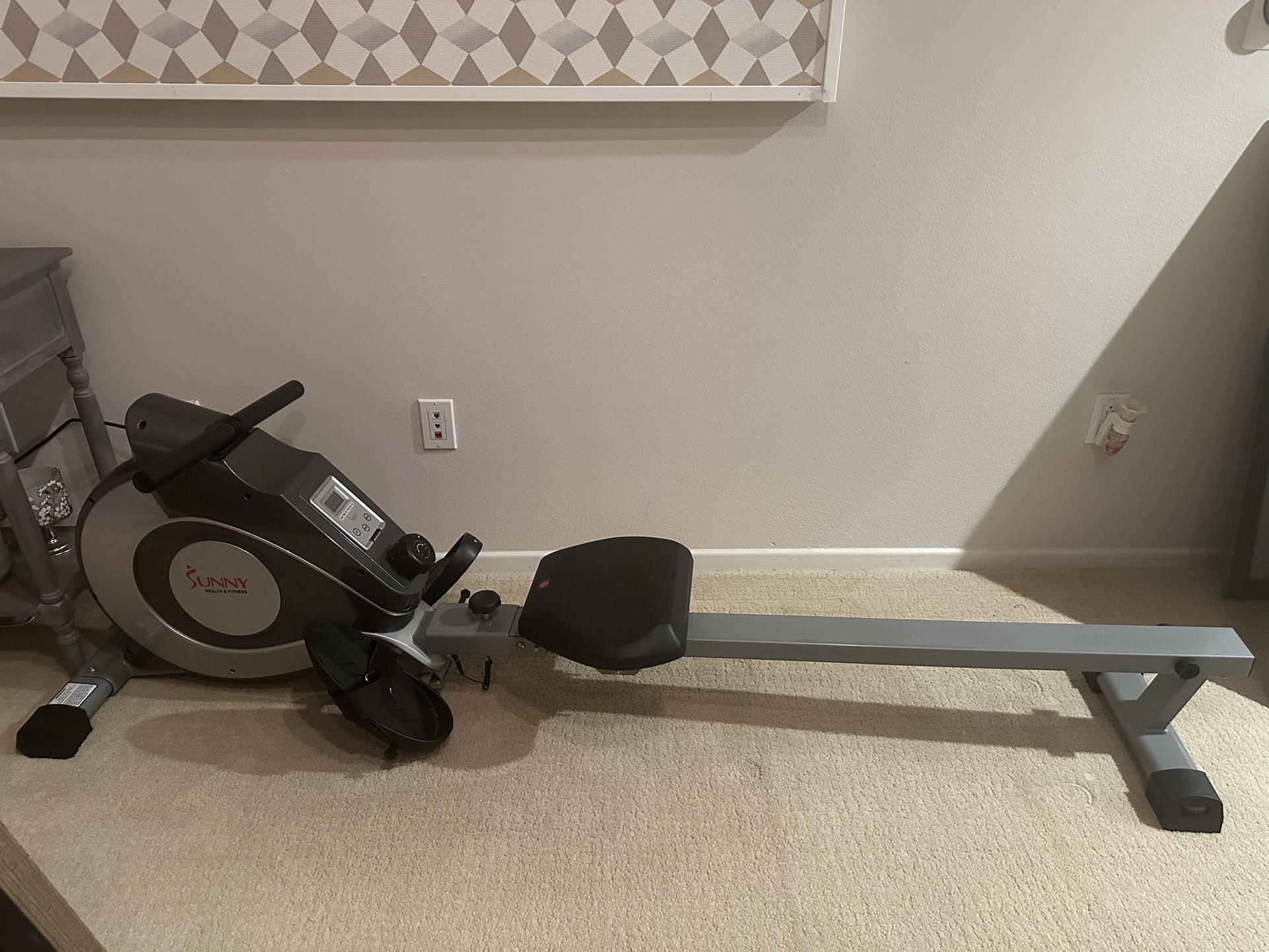 Sunny Health Fitness Magnetic Rowing Machine w/LCD
