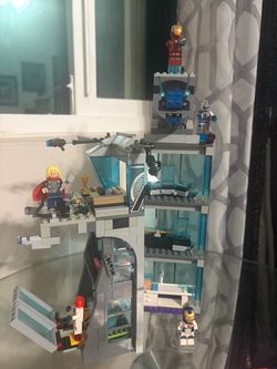 LEGO Marvel Attack on Avengers Tower #76038 – Retired Set