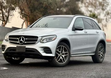 2019 Mercedes-Benz GLC 300
