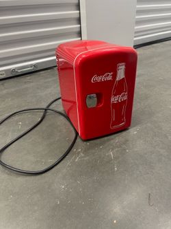Coca Cola Mini Fridge