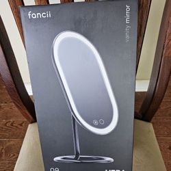 FANCII VERA LED LIGHTED VANITY MAKEUP MIRROR