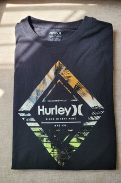 Boys Hurley T-shirt Size L
