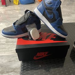 Jordan 1 Retro High Dark Marina Blue GS Size 6y And 6.5y