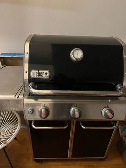 Weber Spirit 3-Burner Propane Gas Grill - Works Great