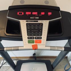 Nordic track Incline Treadmill 