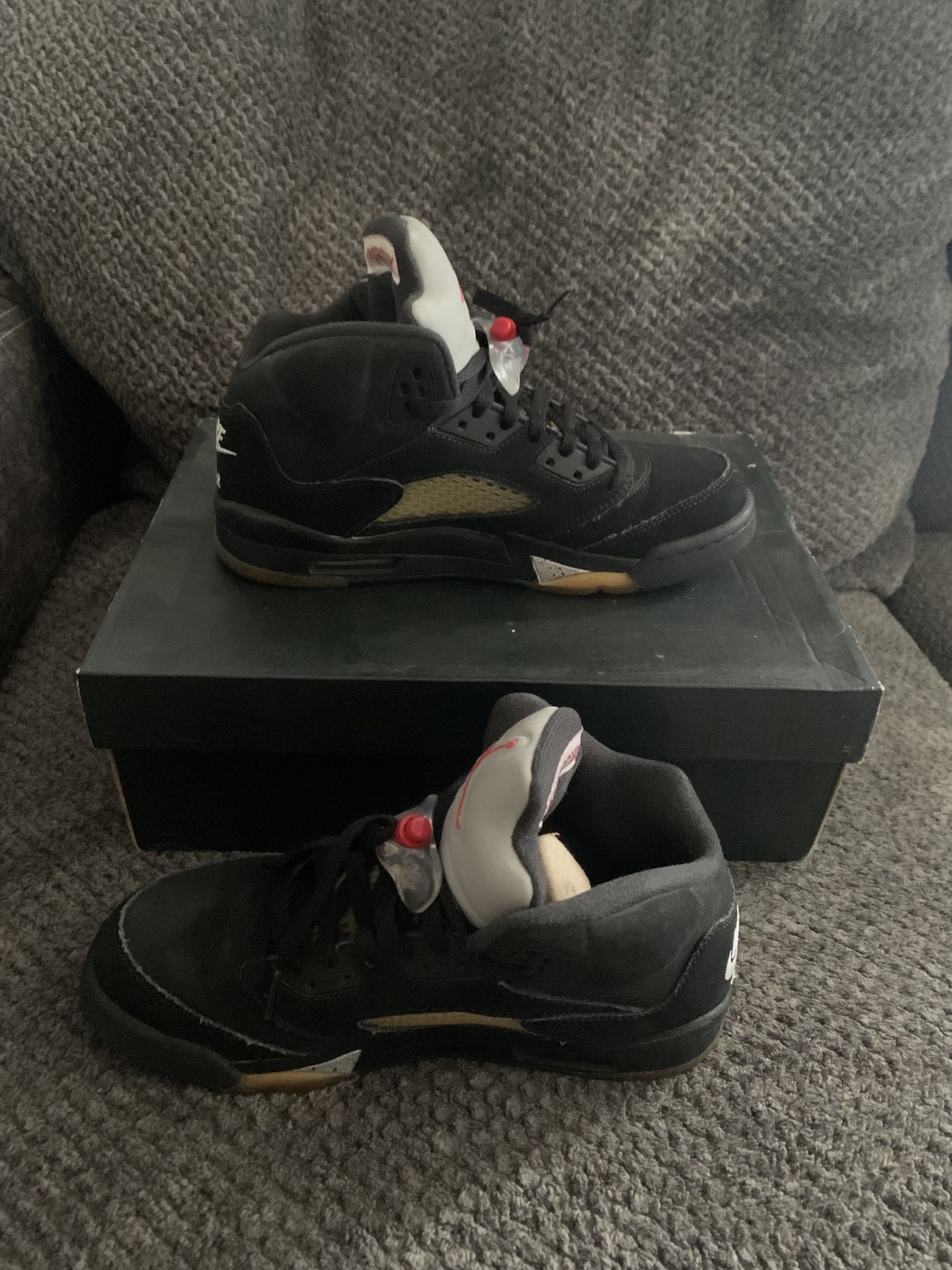 2016 Nike Air Jordan 5 V Retro OG Black Metallic Silver 845036-003 Size 6.5y