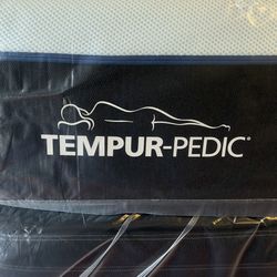 Tempur-Pedic LuxeBreeze Soft King 13” Mattress – Premium Cooling Comfort | New & Factory Sealed | Same Day Delivery 🚚 