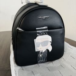 Backpack 🎒 & Crossbody bag