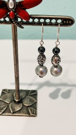 925 Silver And Fresh Water Pearl Earrings 