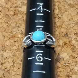 VINTAGE BOHEMIAN SILVER PLATED FASHION RING. SIZE  5.5.   (E)