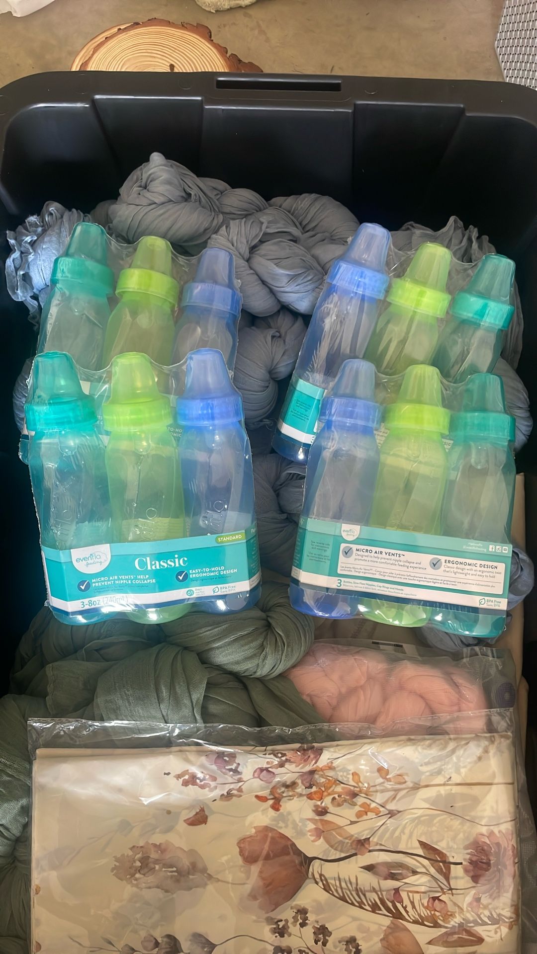 Evenflo Baby bottles