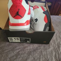 Brand New Jordan 4 Retro 