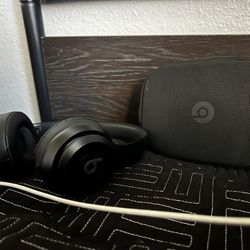 Beats Solo 4