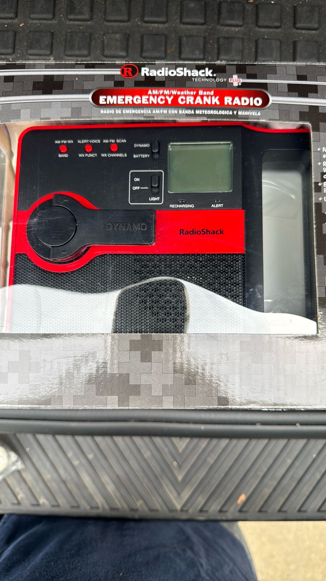 Radio Shack Emergency Crank Radio