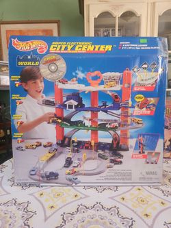HOT WHEELS