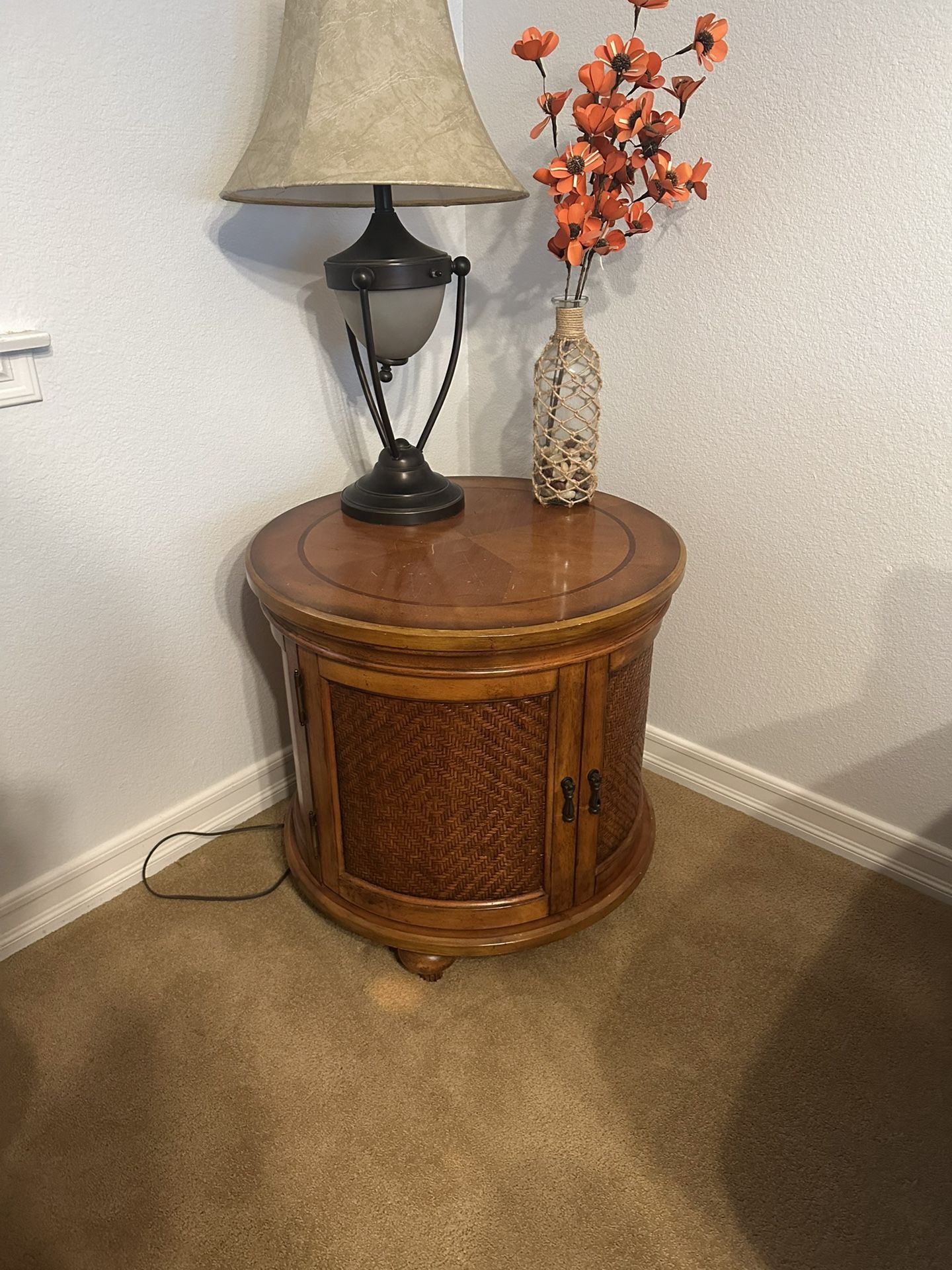 End table