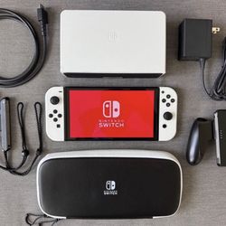 Nintendo Switch OLED Complete