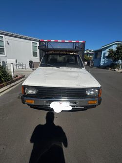 Camioneta 86  de 4 cilindros