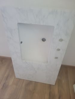 Bathroom vanity
