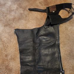Kerr Leather Medium Chaps