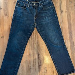 Levis 33x30 Mens Dark Wash Jeans