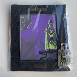D23 Disney Expo 2019 Dream Store Haunted Mansion 50 Ghost in a Bottle Pin