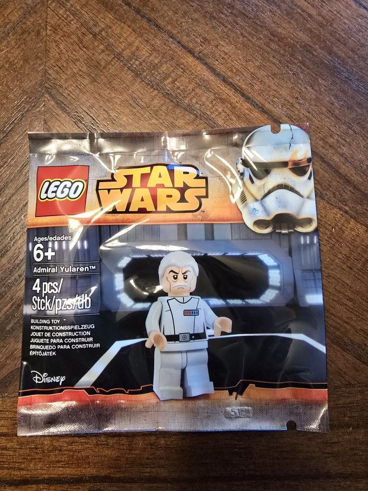 LEGO STAR WARS ADMIRAL YULAREN MINIFIGURE