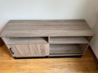 A beautiful coffee table, 48 inches long.