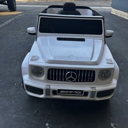 12V Battery Powered  Mercedes-Benz Children Ride in Car with Remote Control