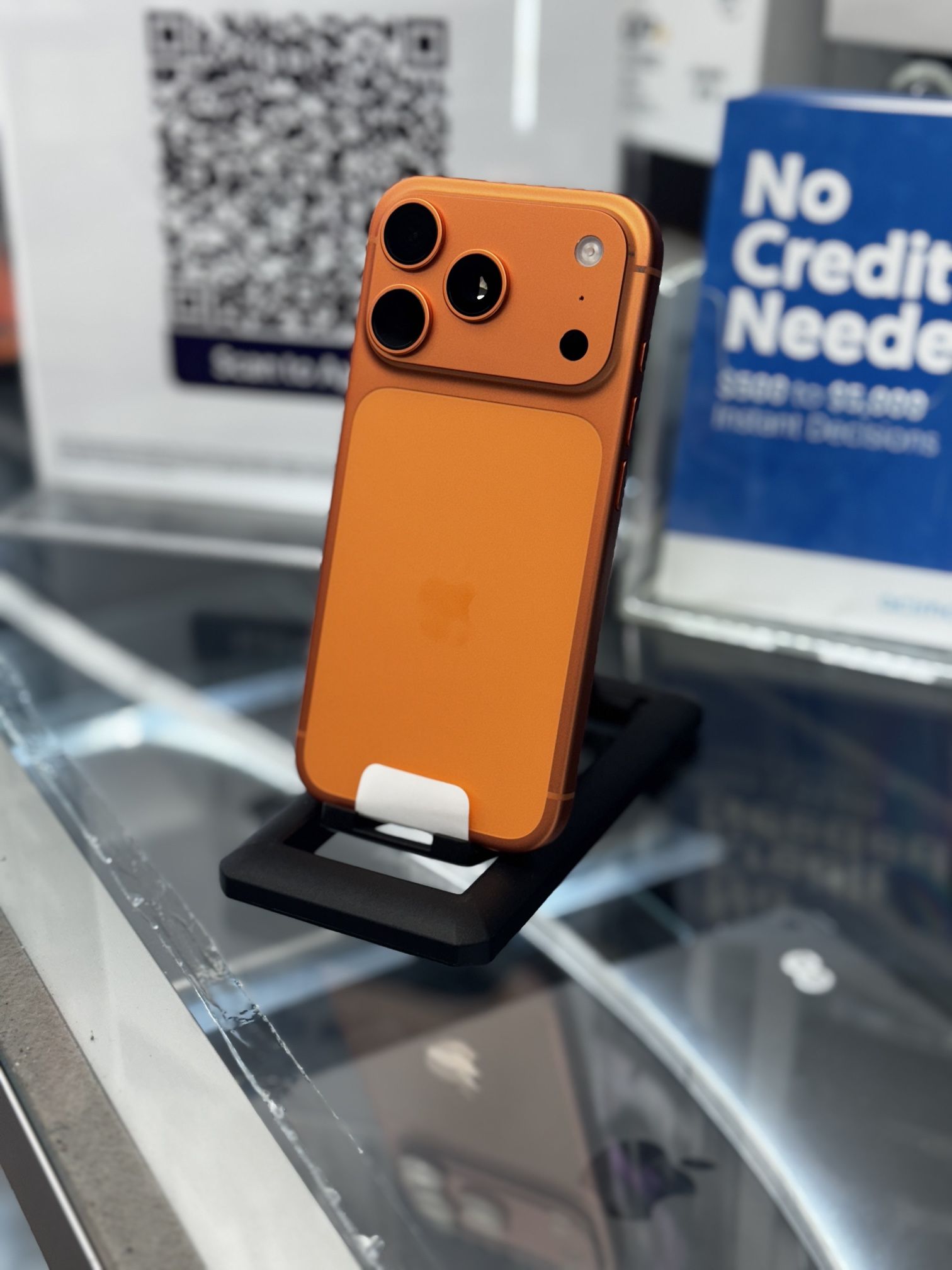 iPhone 17 Pro (Factory Unlocked)