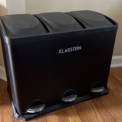 Small 3 bin garbage and recycling