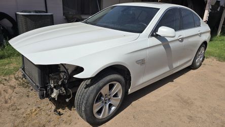 2010-1017 BMW F10 528i X-drive Parts