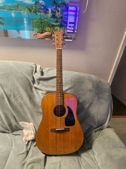 Guitarra acustica fender