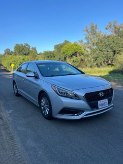 2017 Hyundai Sonata Hybrid