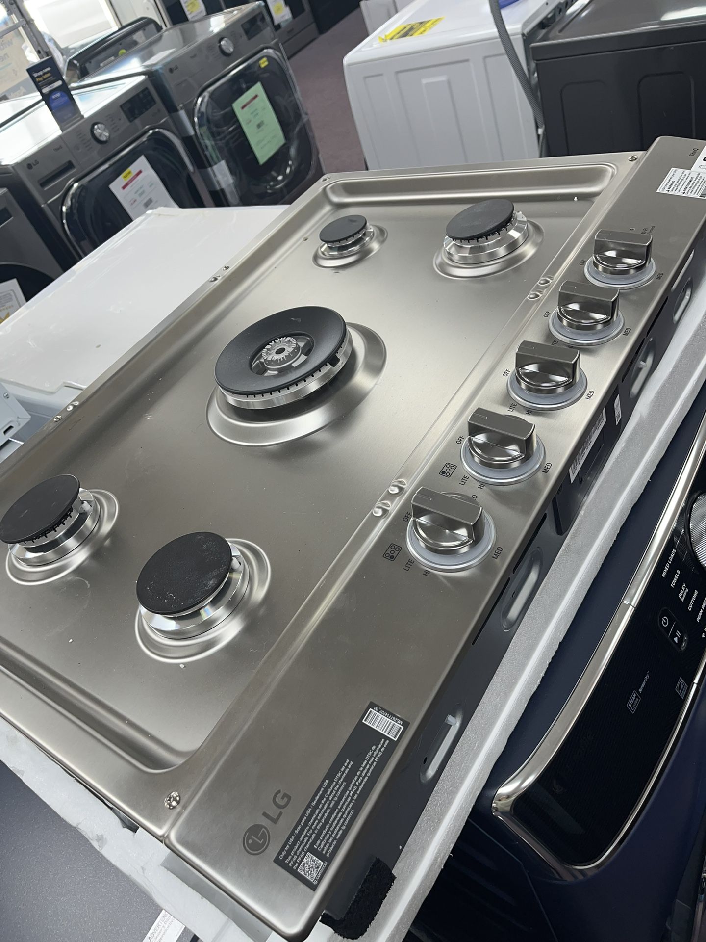 July 4th Promotion! Gas Cooktop, 30’ LG New Open Box Stainless Steel, 5 Burners