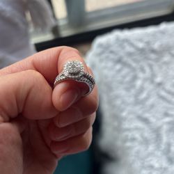 1 K Wedding Ring With Engagement Band