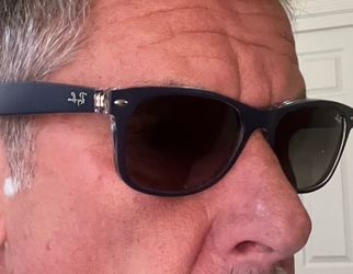 Ray-Ban